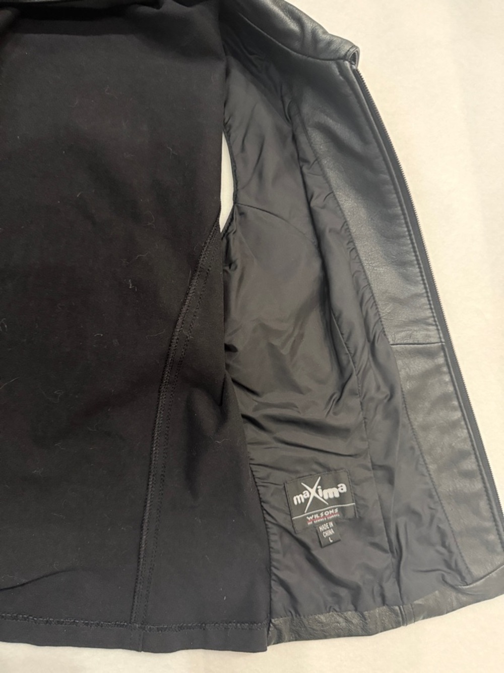Vintage Wilsons Leather Black Zip Front Vest Genuine‎ Leather Collared Biker - Picture 8 of 8